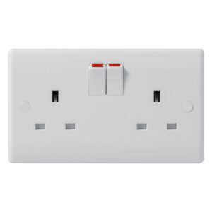 2G SWITCHED SOCKET BG822DP LE40